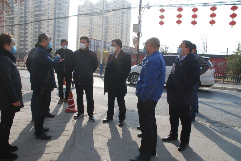 星火機床領導班子深入一線   檢查疫情防控工作