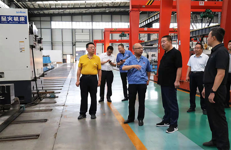 浙商銀行蘭州分行副行長李權林一行來星火公司調研