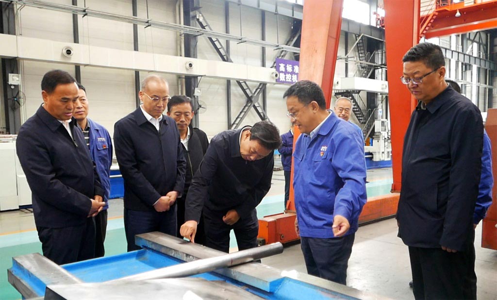 副省長陳得信到星火機床公司調研