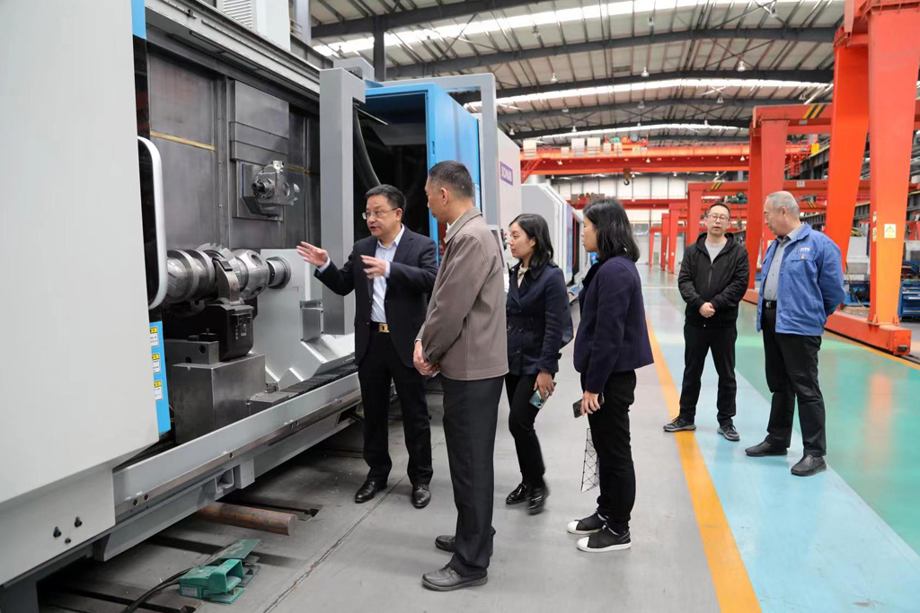 深圳證券交易所領(lǐng)導(dǎo)劉兵來星火公司考察